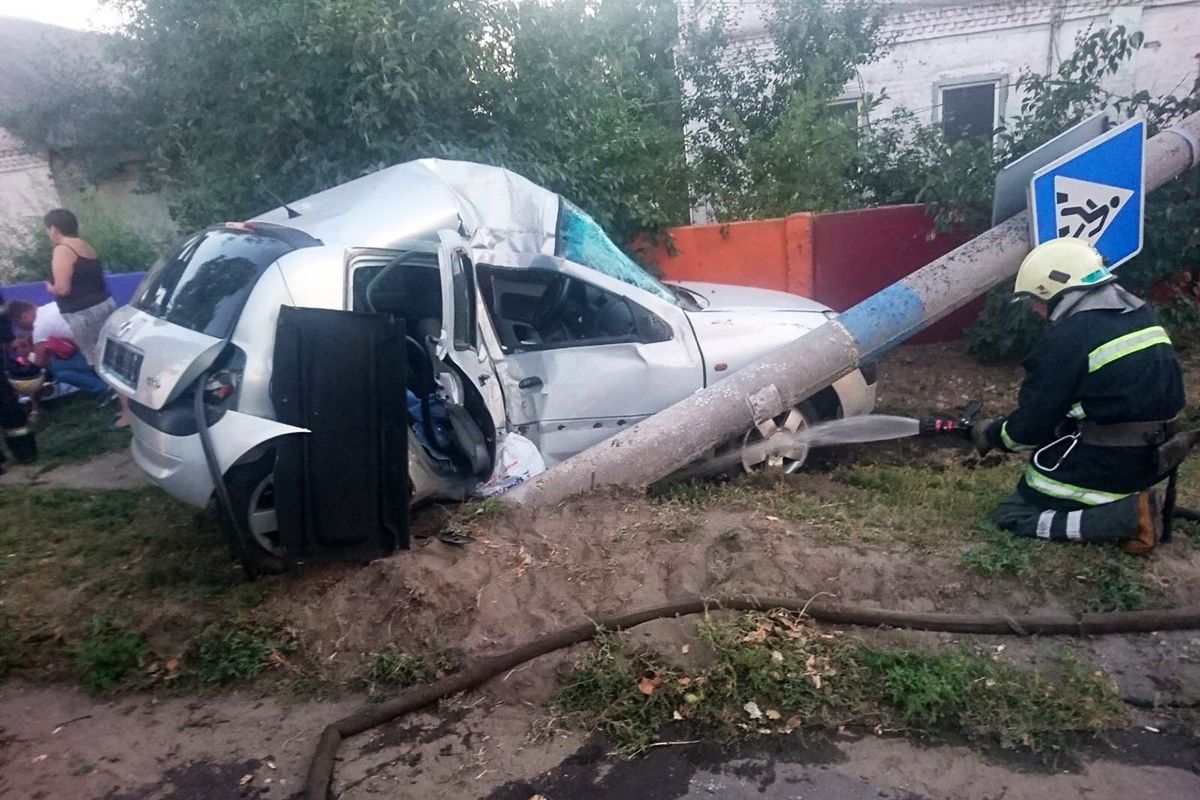 В аварии пострадали двое детей и двое взрослых. Новости Днепра