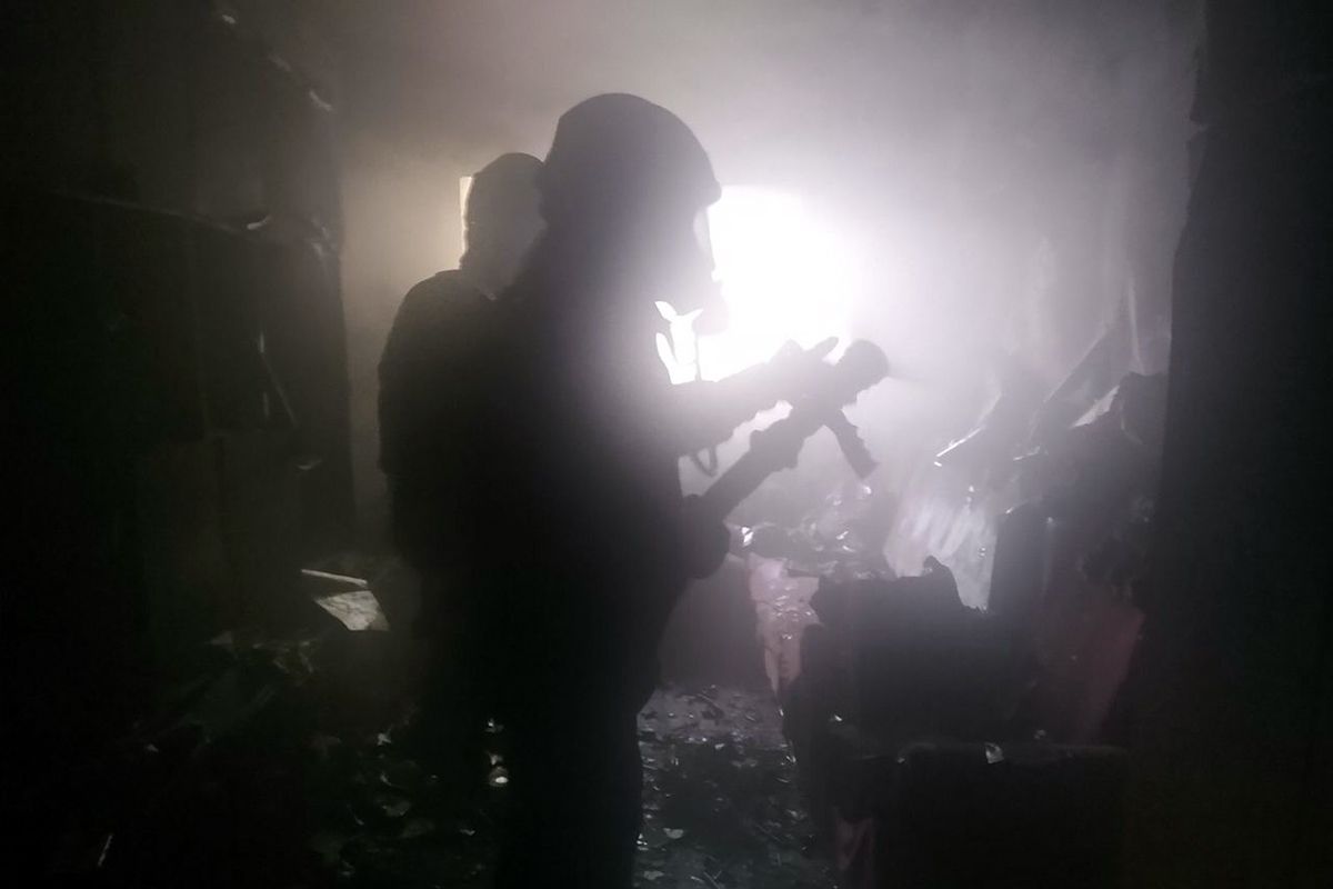 Пожар в Днепре: пламя охватило квартиру. Новости Днепра