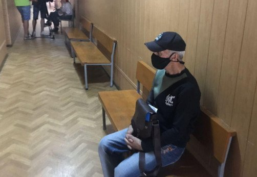 Судят мужчину, нападавшего на собачников. Новости Днепра
