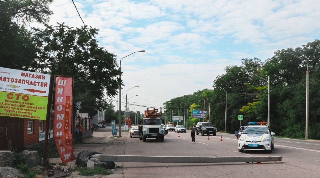 В Днепре на Запорожском перекрыто движение. Новости Днепра