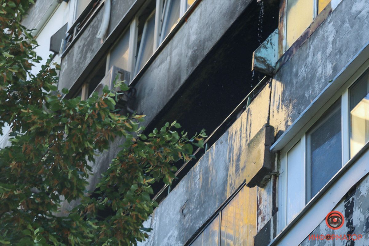 В Днепре пожар охватил квартиру, пострадала женщина. Новости Днепра