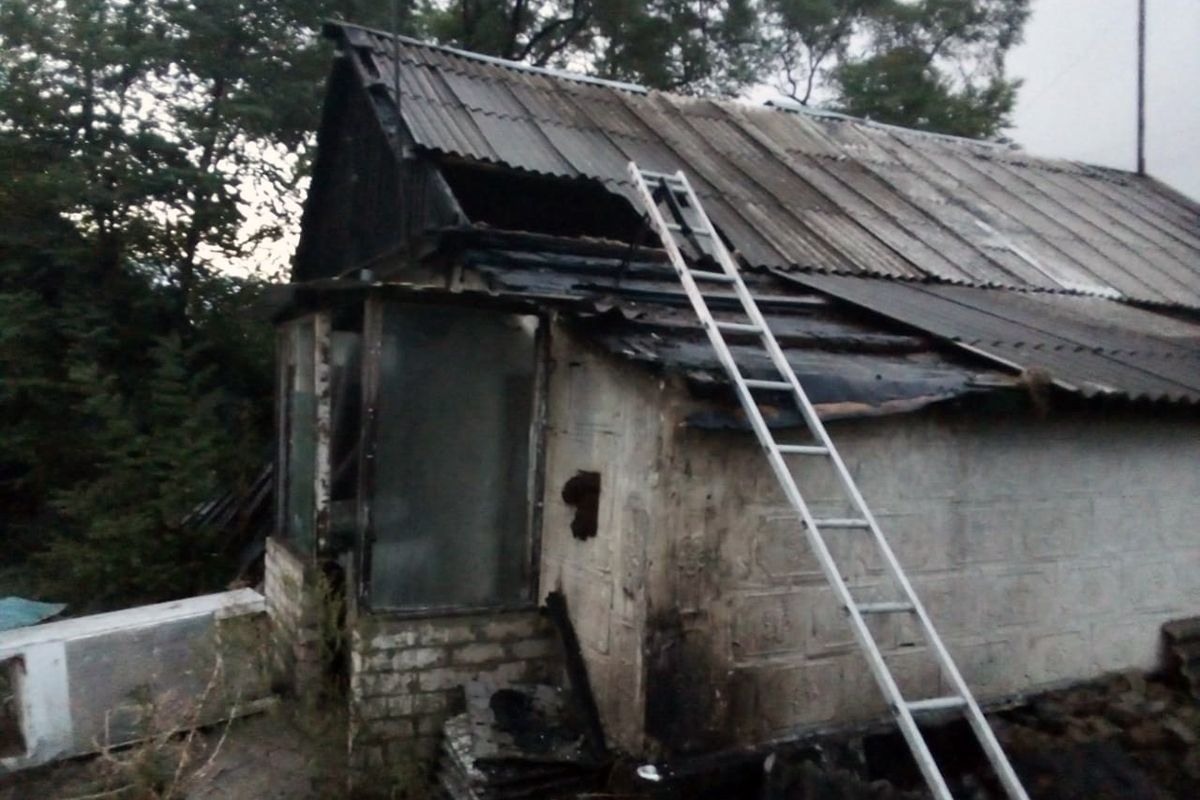 загорелись магазин и частный дом. Новости Днепра