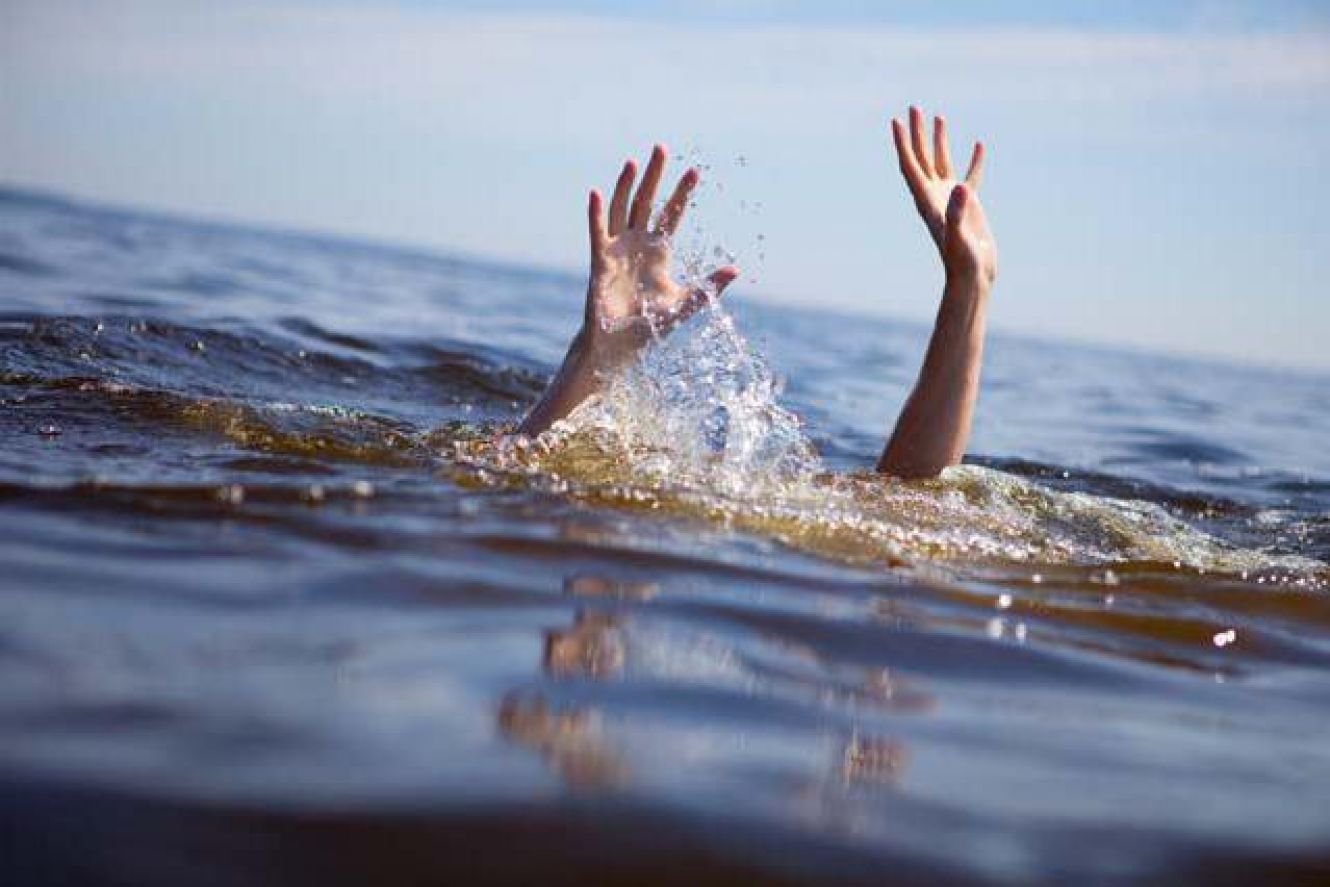 вода утонули
