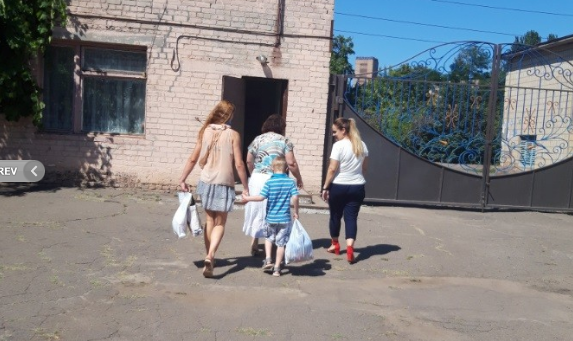 На Днепропетровщине горе-матери вернули детей. Новости Днепра