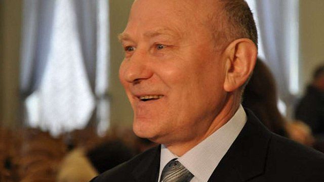 Депутаты просят Зеленского ввести в Украине изучение христианской этики