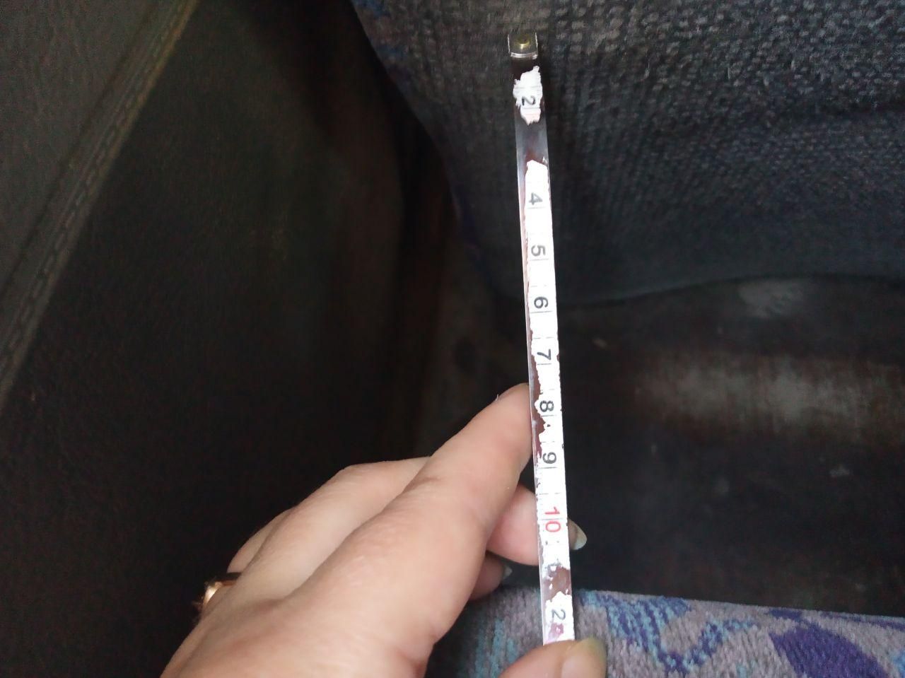 В Днепре пассажиры жалуются на маленькое расстояние между сиденьями. Новости Днепра