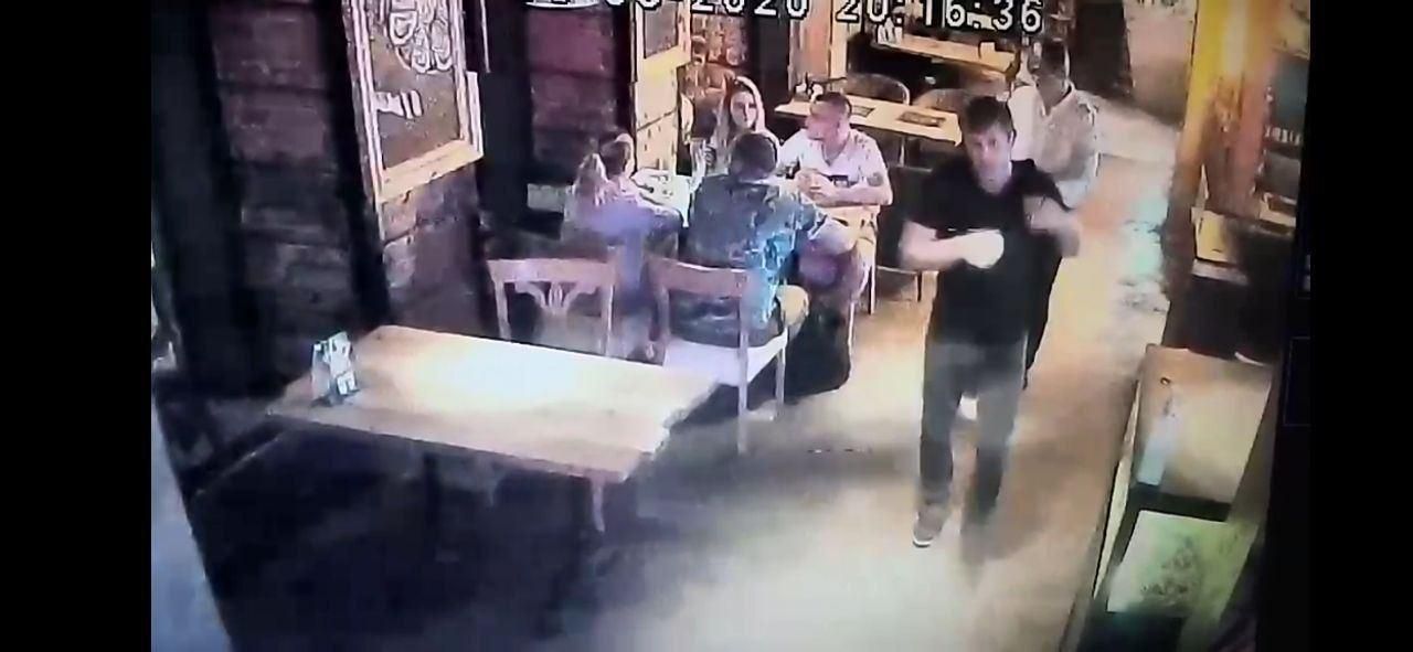 В Днепре в ресторане обокрали посетителей. Новости Днепра