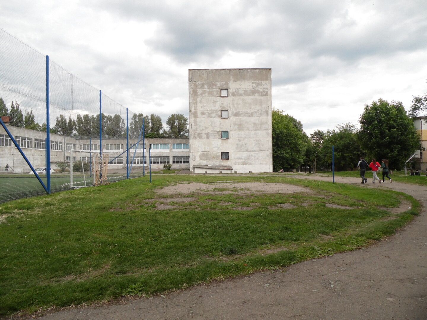 За какие проекты предлагают голосовать на 12 квартале. Новости Днепра