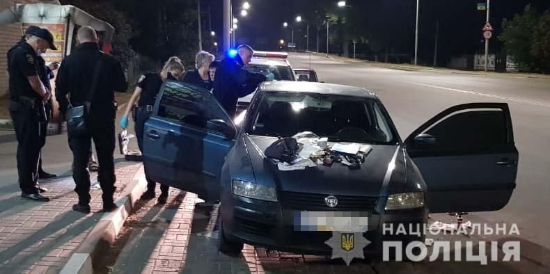 Полицейские в четвертый раз задержали водительницу под наркотиками. Новости Днепра