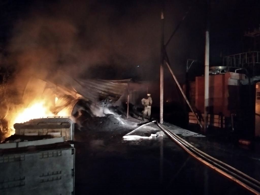 В области пожар возник на территории предприятия. Новости Днепра