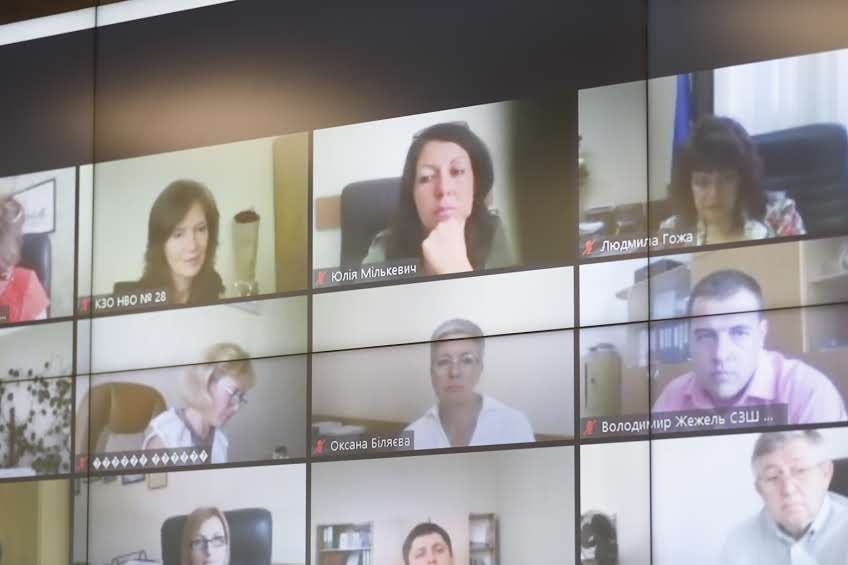 Мэр поздравил учителей с 1 сентября. Новости Днепра