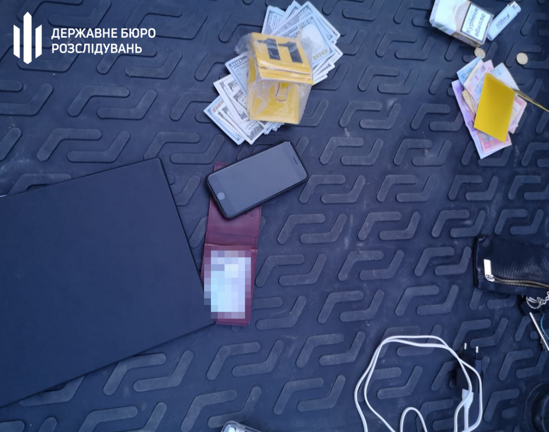 На взятке поймали бывшего прокурора. Новости Днепра