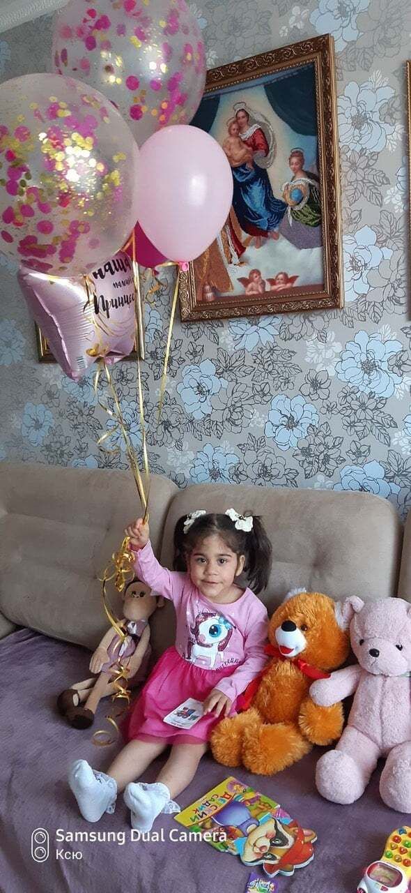 Приемная семья удочерила еще одну девочку. Новости Днепра