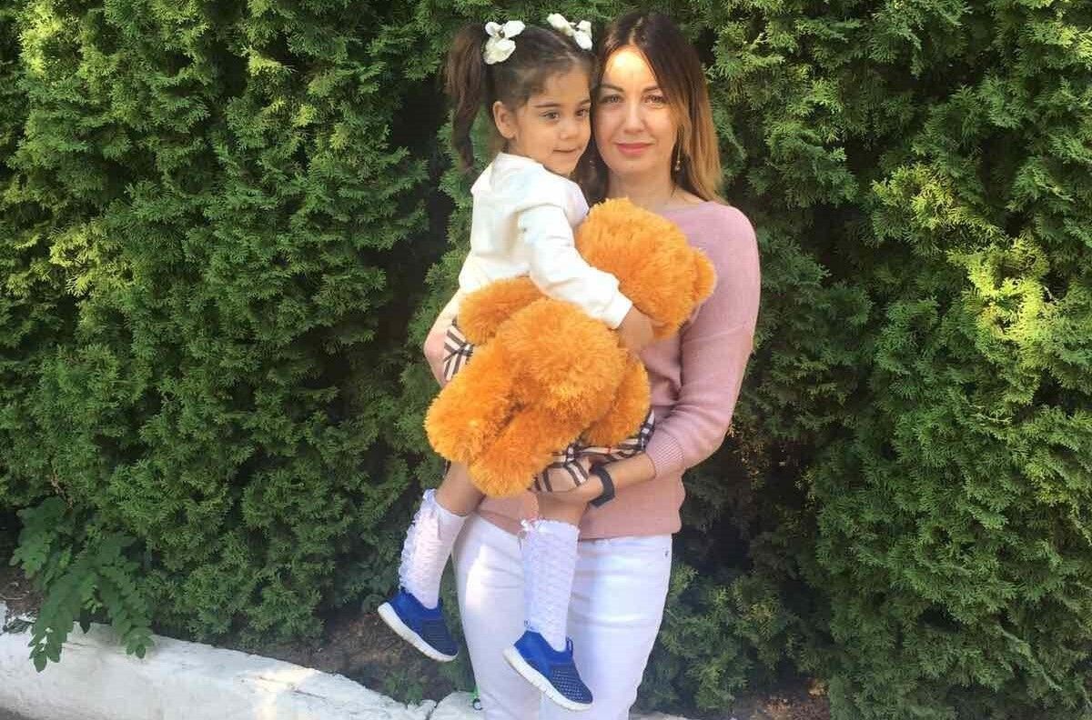 Приемная семья удочерила еще одну девочку. Новости Днепра