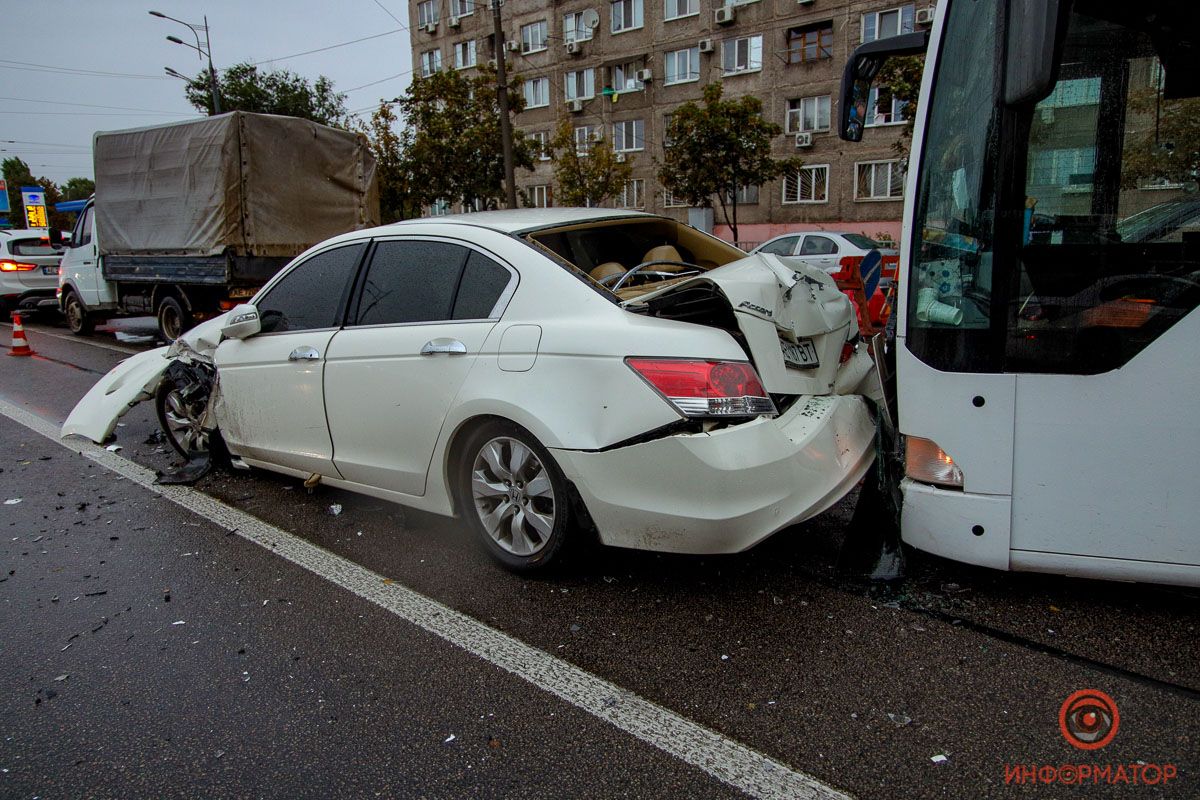 ДТП на проспекте Слобожжанский. Новости Днепра