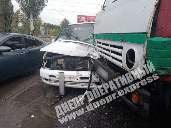 ДТП с 2 авто в Днепре. Новости Днепра