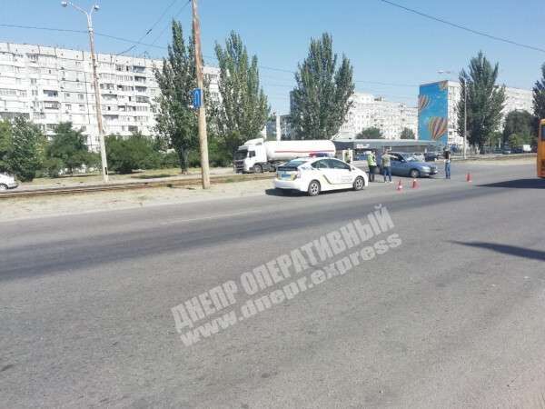 В Днепре водитель совершил наезд на женщину. Новости Днепра