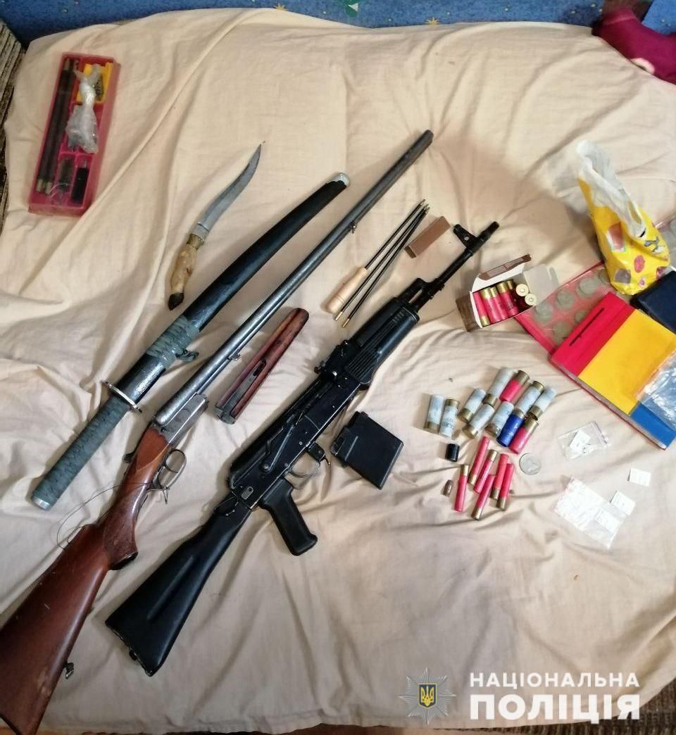 Задержали банду вооруженных вымогателей. Новости Днепра