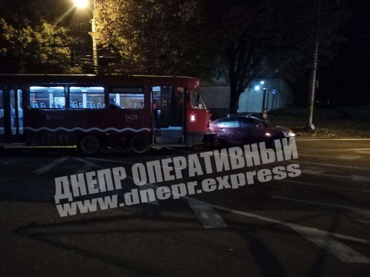 ДТП и пробка. Новости Днепра