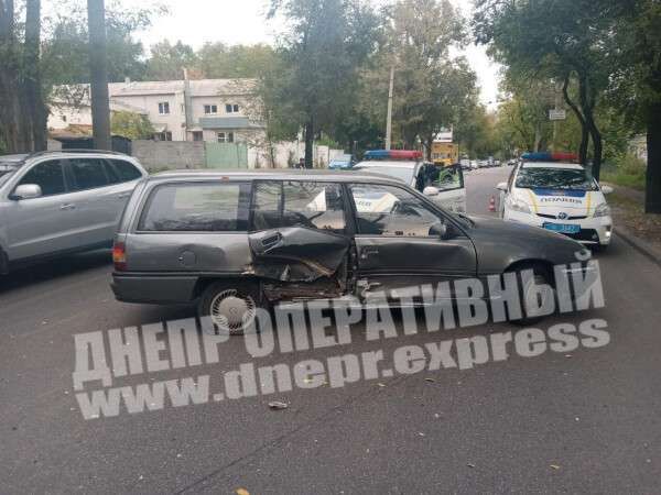 ДТП с 2 автомобилями. Новости Днепра