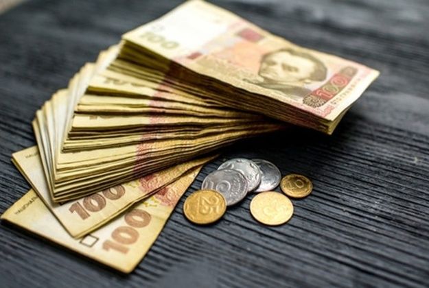 Глава Министерства социальной политики Украины Марина Лазебная анонсировала поднятие минимальной зарплаты в 2021 году. Новости Украины