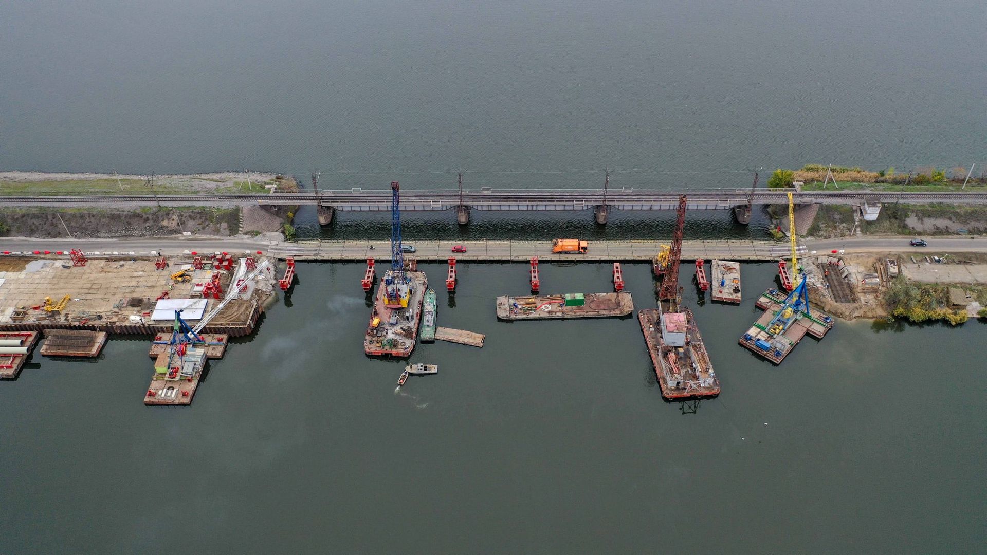 Юрий Голик: Началась реконструкция разрушенного моста под Никополем