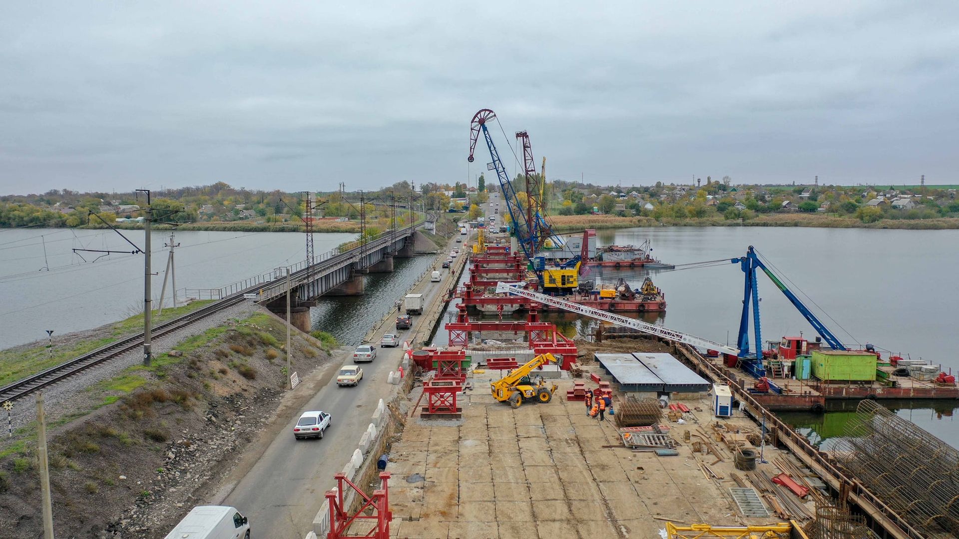 Юрий Голик: Началась реконструкция разрушенного моста под Никополем