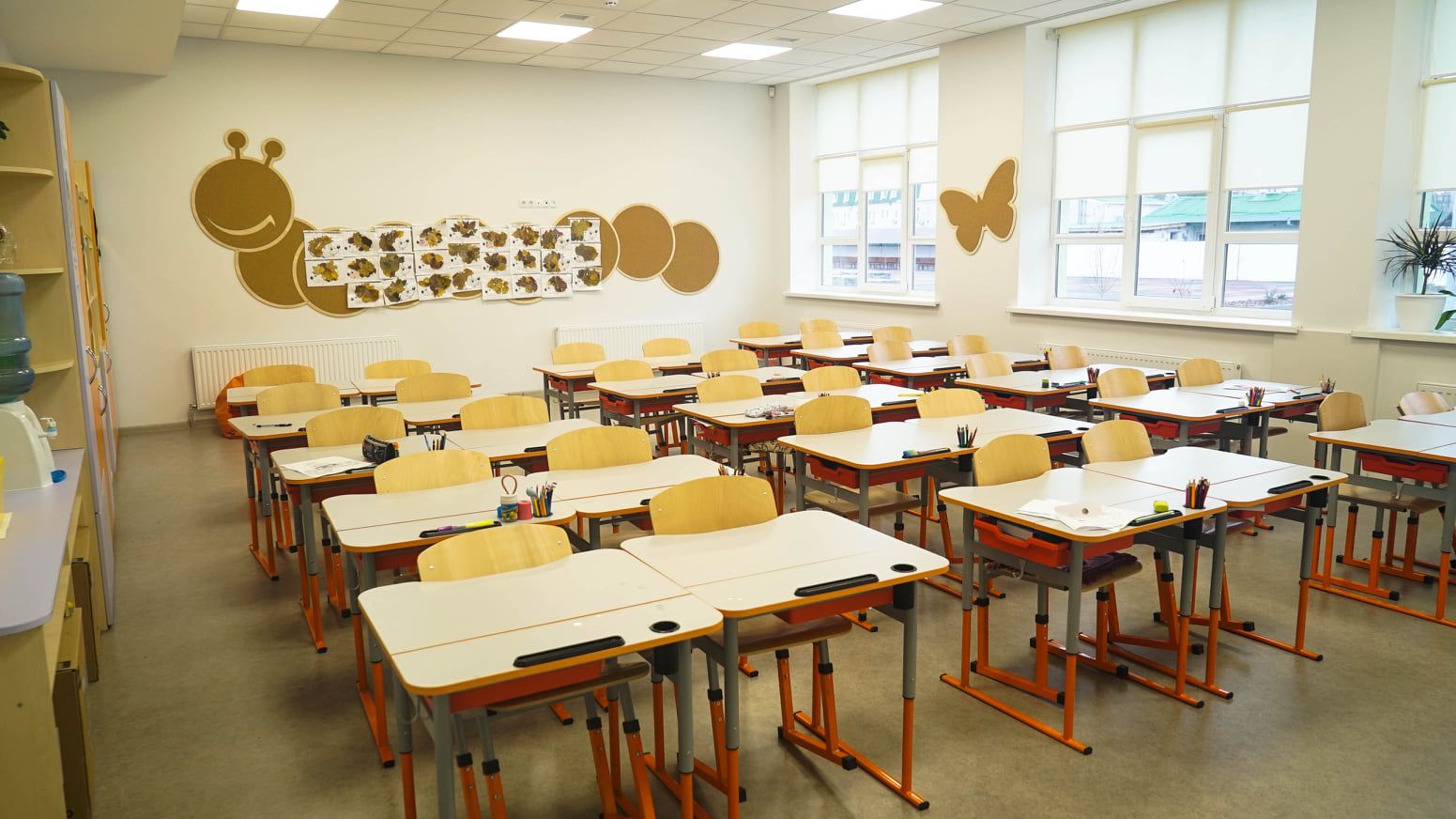 «Велике будівництво»: Юрий Голик показал фотографии новой чудо-школы в Слобожанском