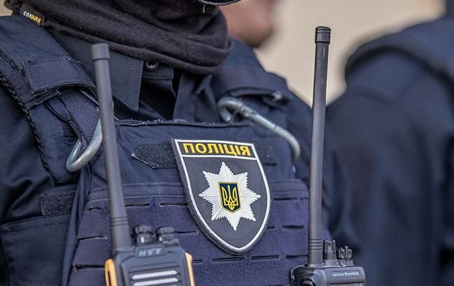 Между отдыхающими в заведении и патрульными полицейскими произошла драка. Пострадал правоохранитель. Новости Днепра