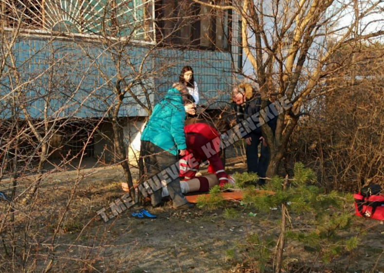 Мужчина выпал из окна многоэтажки. Новости Днепра