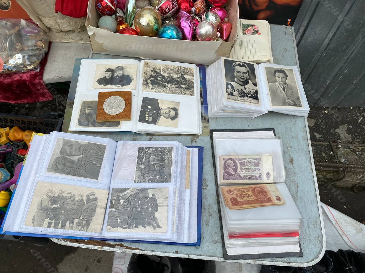 Барахло или сокровища: что продают на блошином рынке Днепра. Новости Днепра