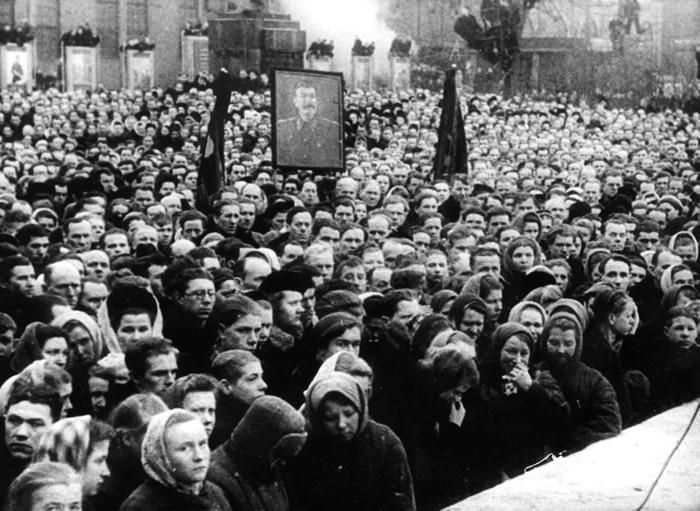 Смерть вождя. Новости Днепра