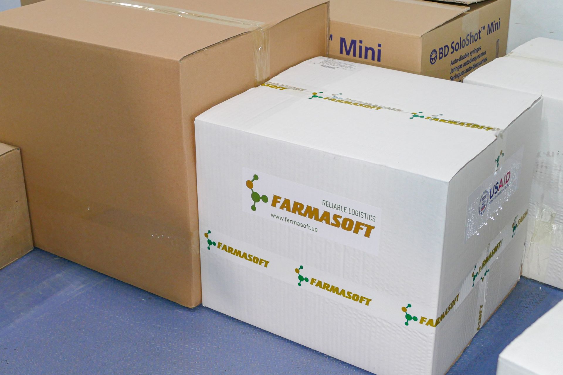 Днепропетровщина получила вакцину от коронавируса производства Pfizer/BioNTech