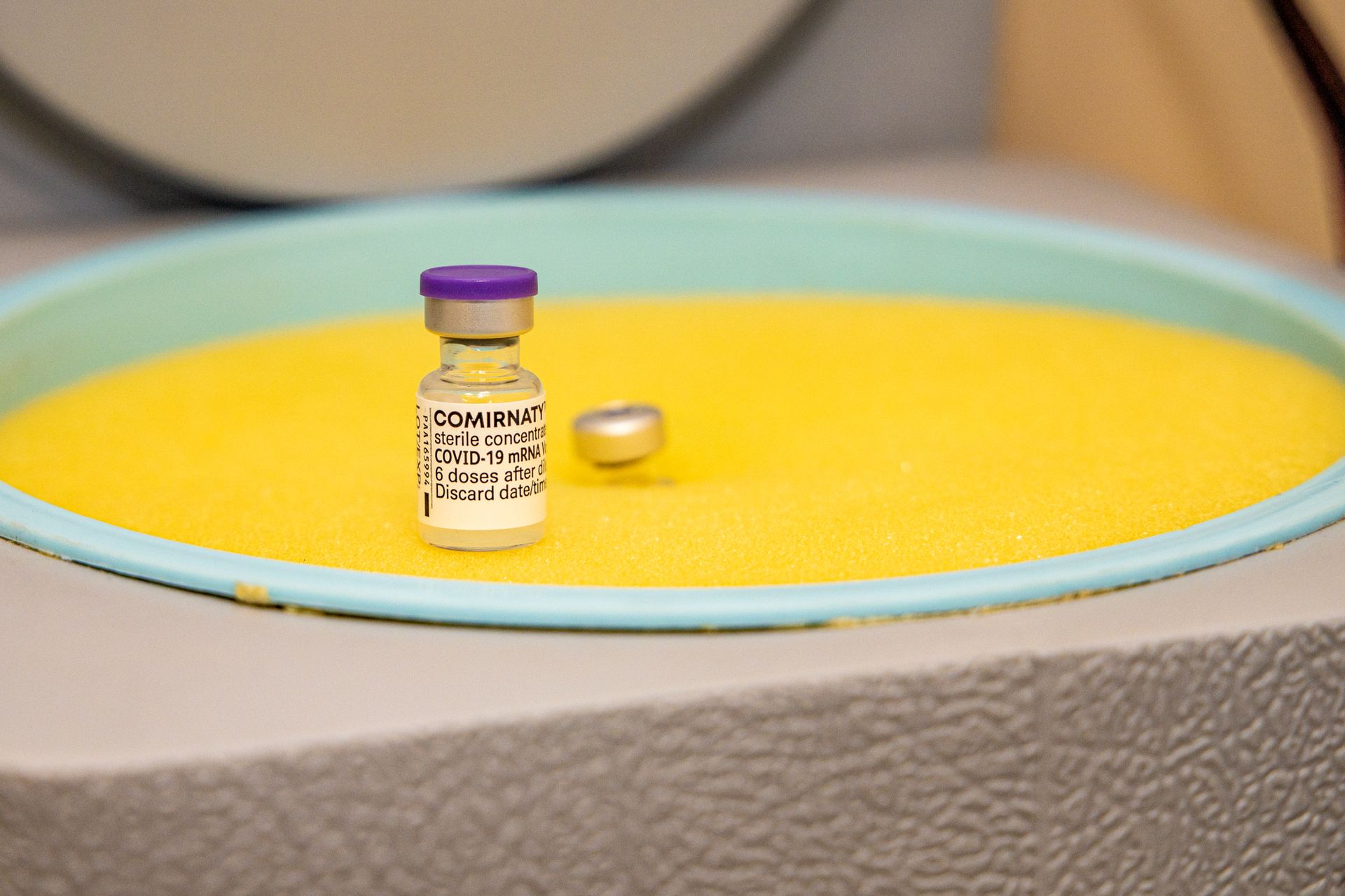 Жителей Днепропетровщины начали прививать вакциной Pfizer/BioNTech