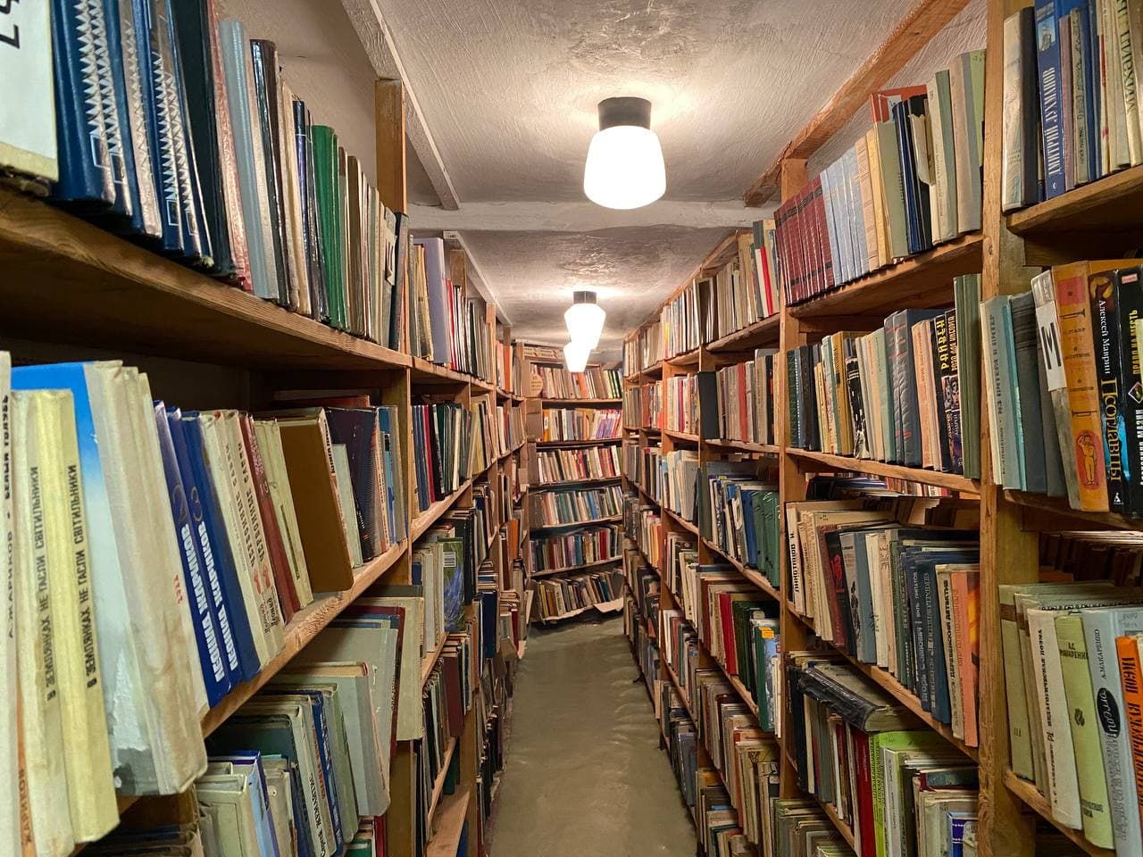 Как выглядит подземелье детской библиотеки. Фоторепортаж. Новости Днепра