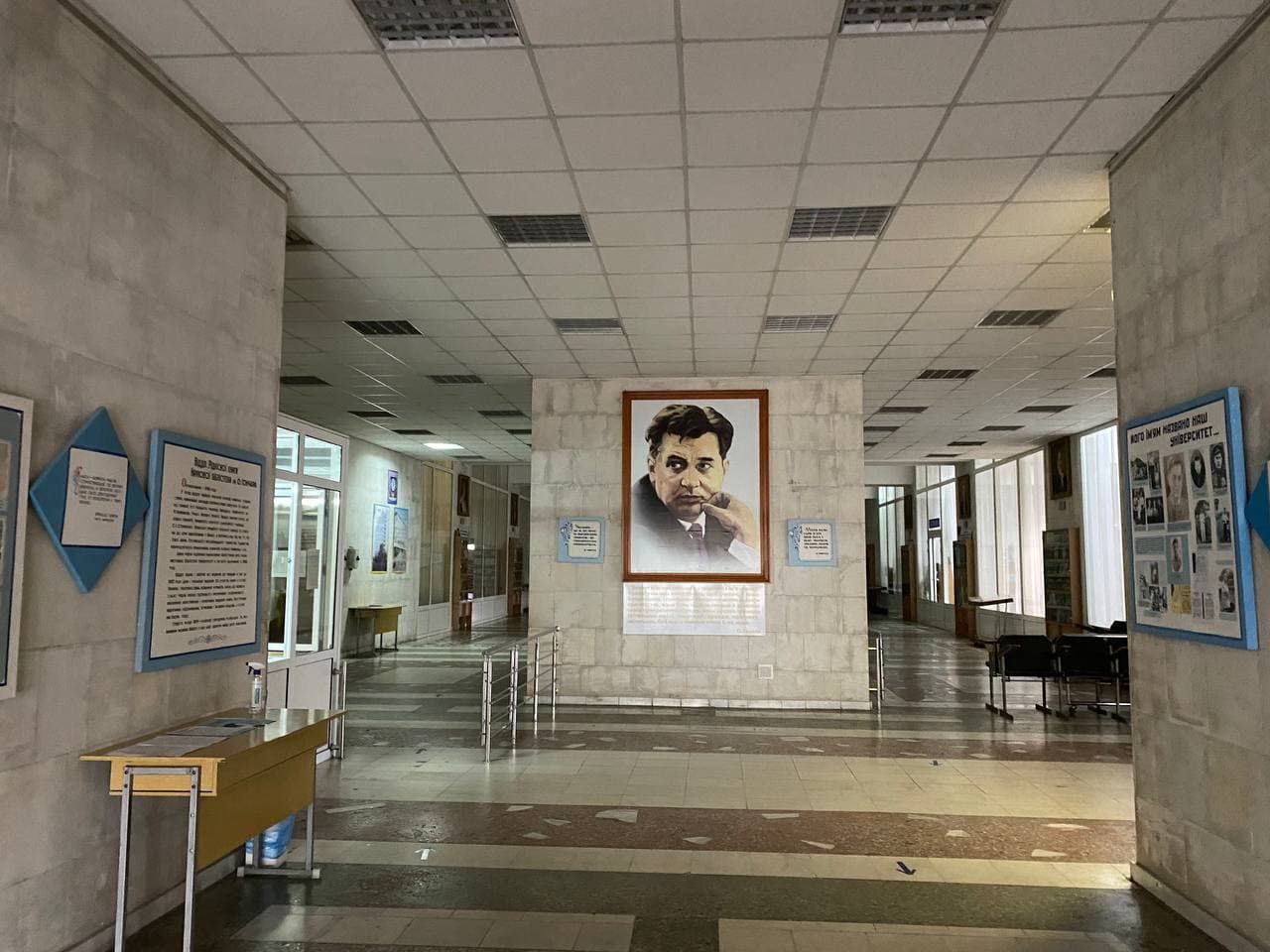Что таится за дверями библиотеки ДНУ. ФОТОРЕПОРТАЖ. Новости Днепра