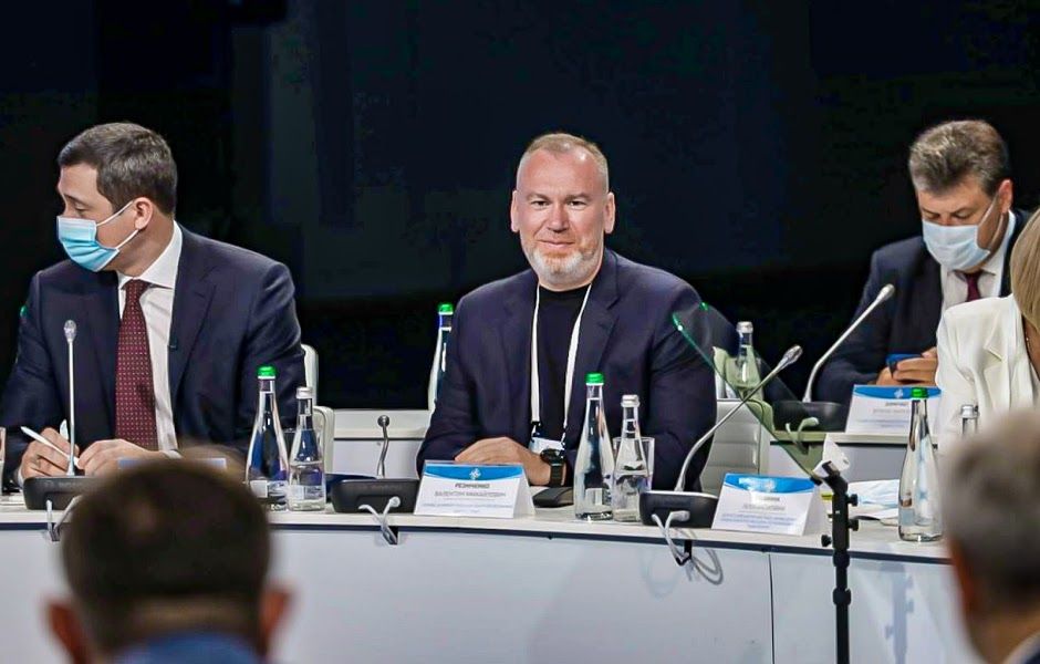 В Днепре во время Конгресса местных и региональных властей Президент предложил создать новые парки в каждой громаде