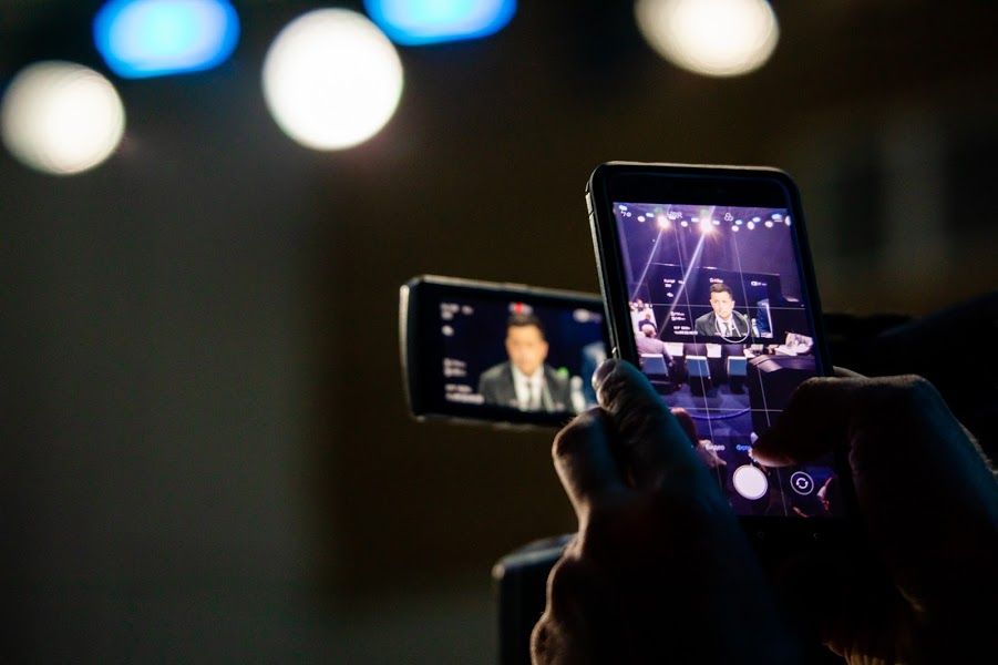 В Днепре во время Конгресса местных и региональных властей Президент предложил создать новые парки в каждой громаде