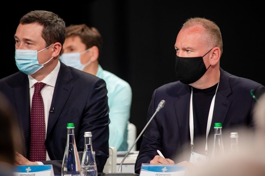 В Днепре во время Конгресса местных и региональных властей Президент предложил создать новые парки в каждой громаде