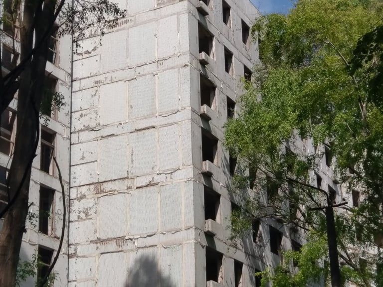 заброшенный дом