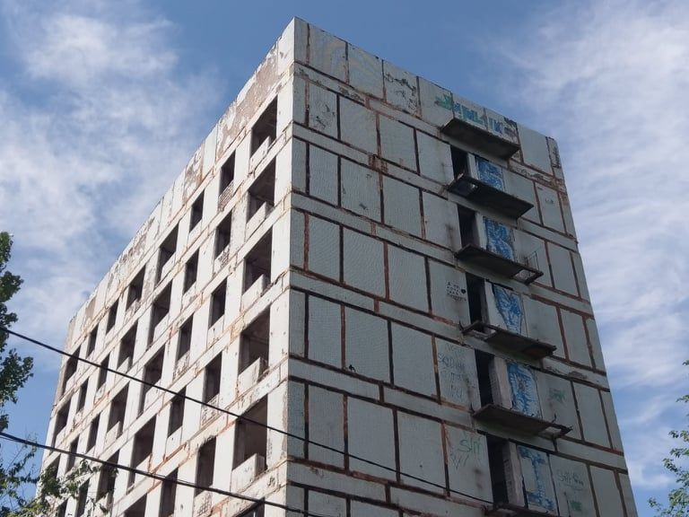 заброшенный дом