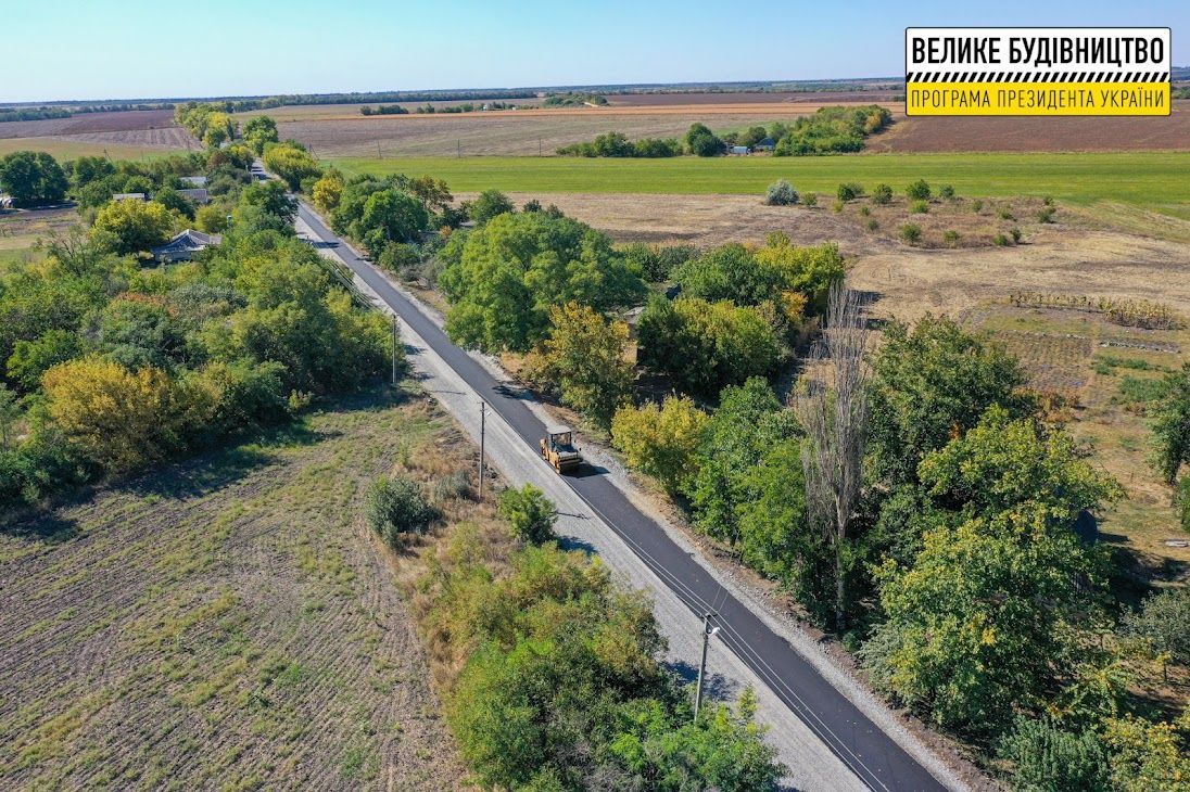 В этом году в Каменском районе отремонтировали две дороги, еще две в работе