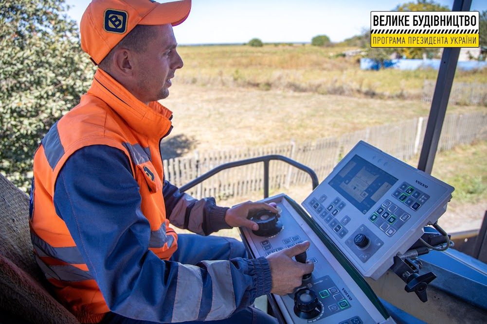 В этом году в Каменском районе отремонтировали две дороги, еще две в работе