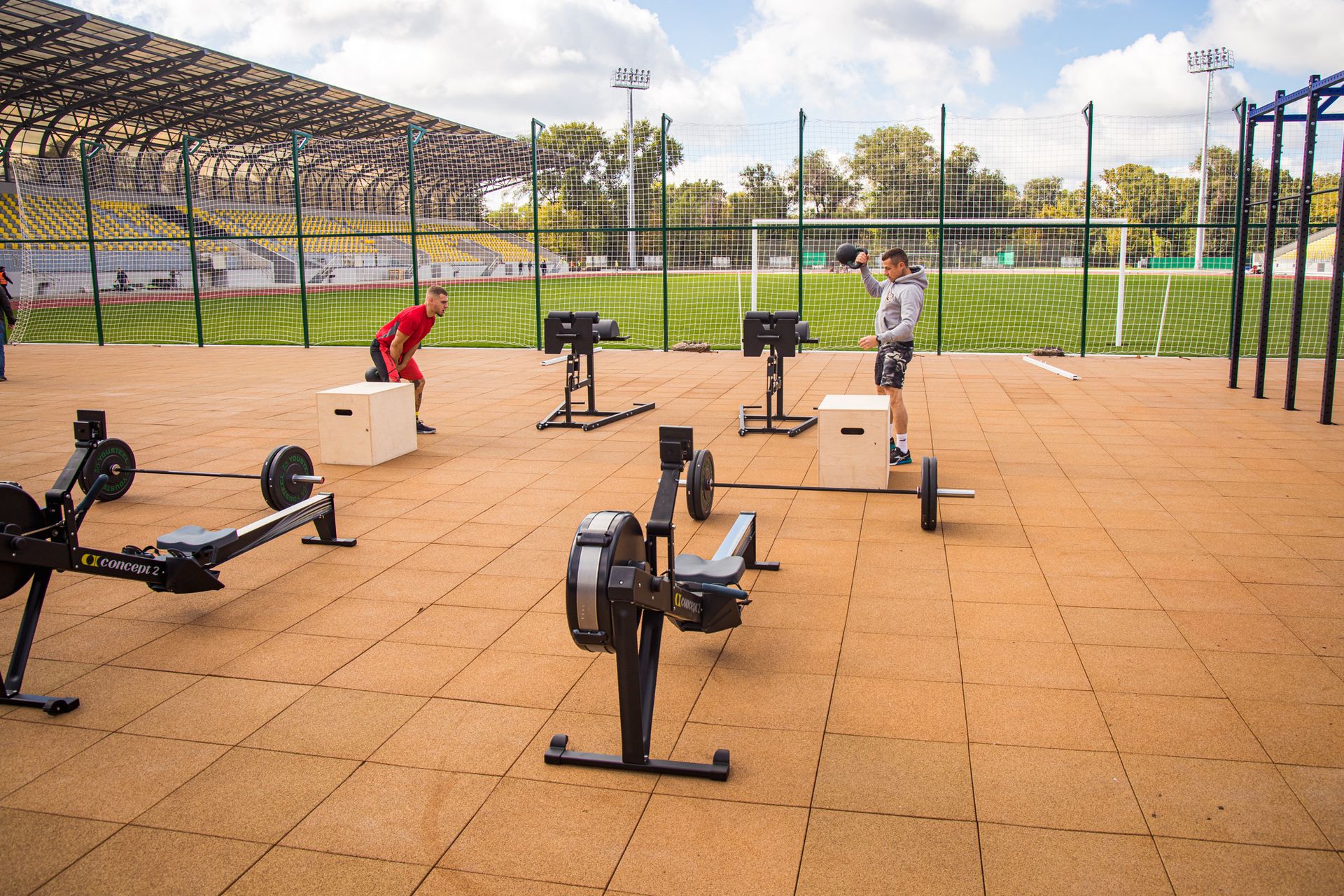 В Кривом Роге завершают реконструкцию стадиона «Спартак»