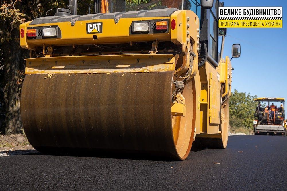 В этом году в Каменском районе отремонтировали две дороги, еще две в работе