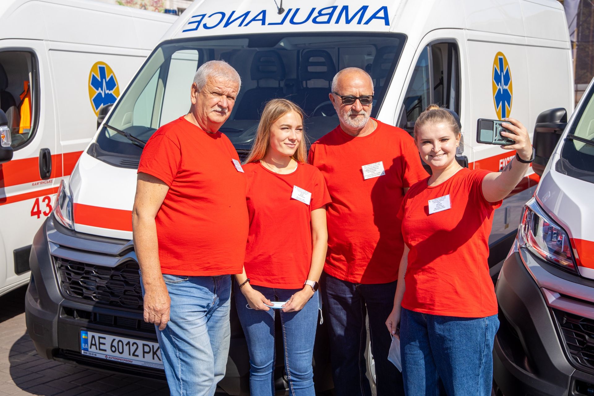 Каменской станции экстренной медпомощи передали 26 новых «скорых»