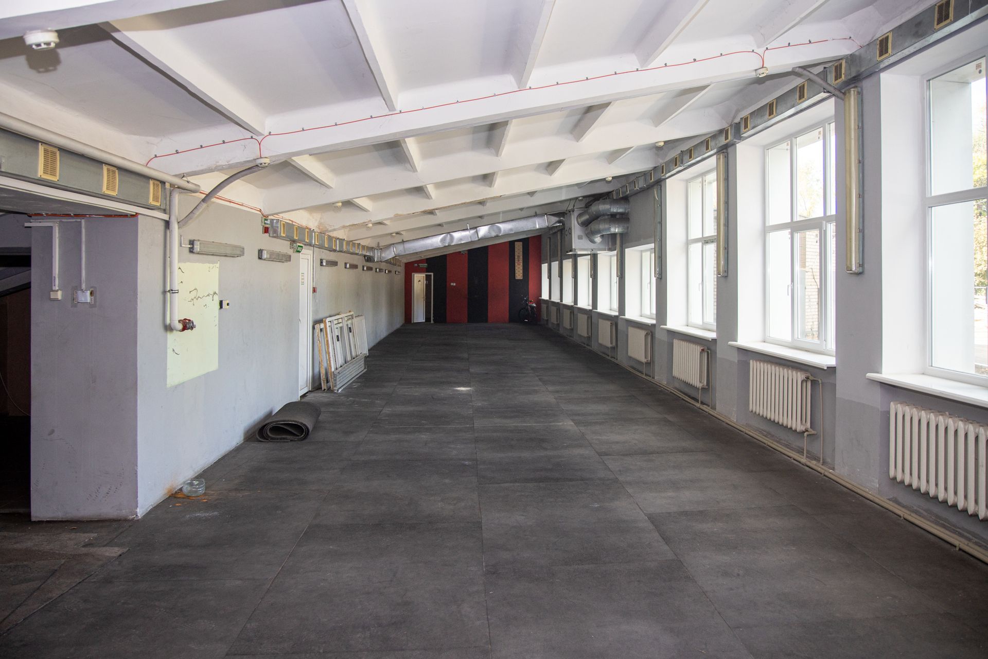 В Кривом Роге завершают реконструкцию стадиона «Спартак»