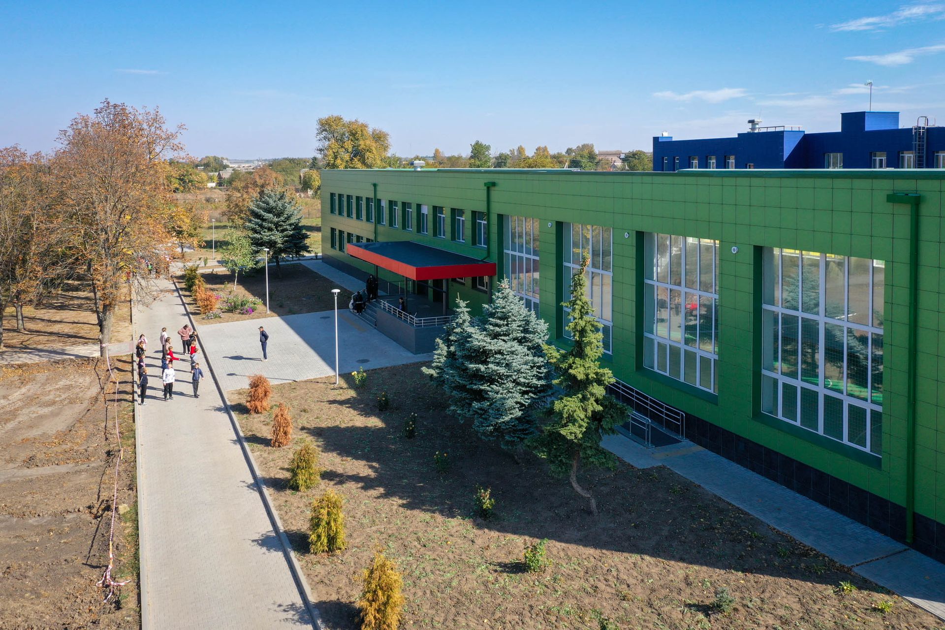 В Томаковке начали реконструировать школьный стадион