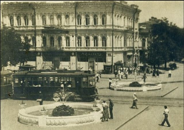 фонтан Короленко