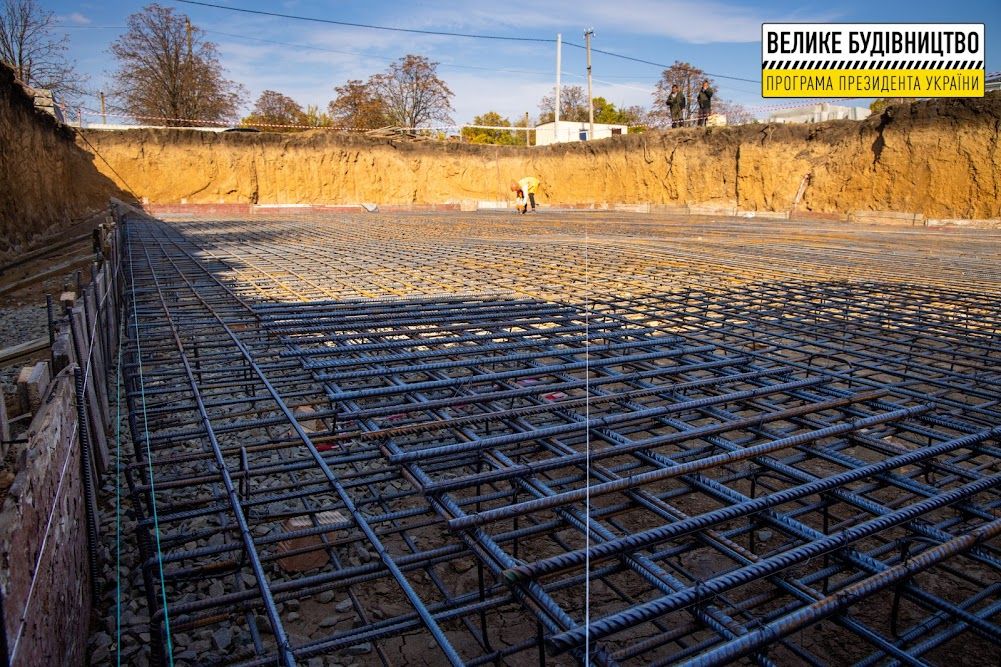 На Днепропетровщине возводят еще один уютный дом для детей-сирот
